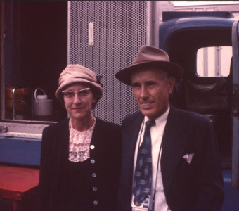 Actor George Mitchell (Jake Kiner) and Actress Hope Summers (Mrs. Kiner) pose for a photograph on set.