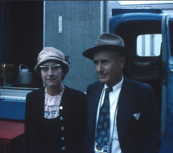 Actor George Mitchell (Jake Kiner) and Actress Hope Summers (Mrs. Kiner) pose for a photograph on set.